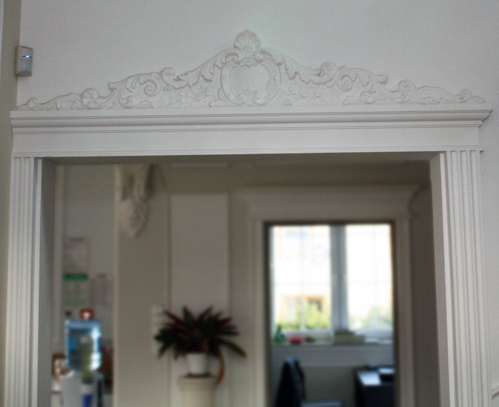 Türbekrönung Stuck Finito